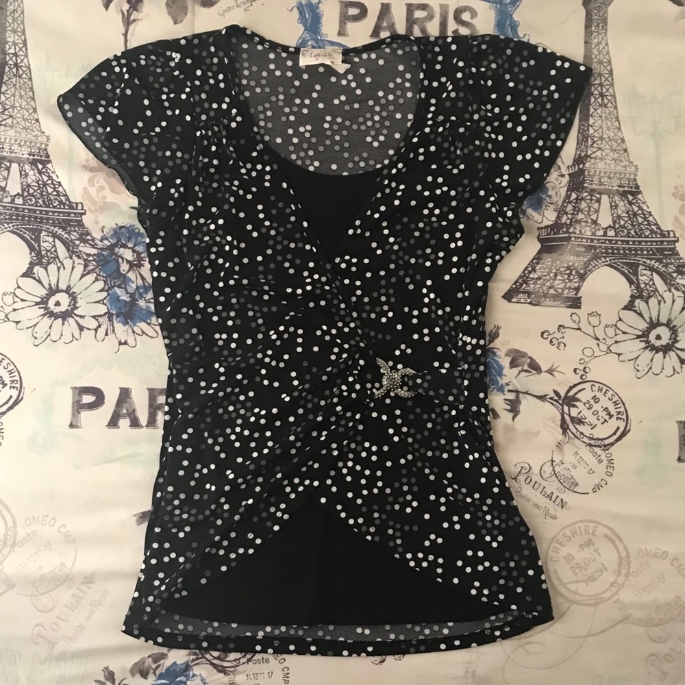 Fancy polkadot top